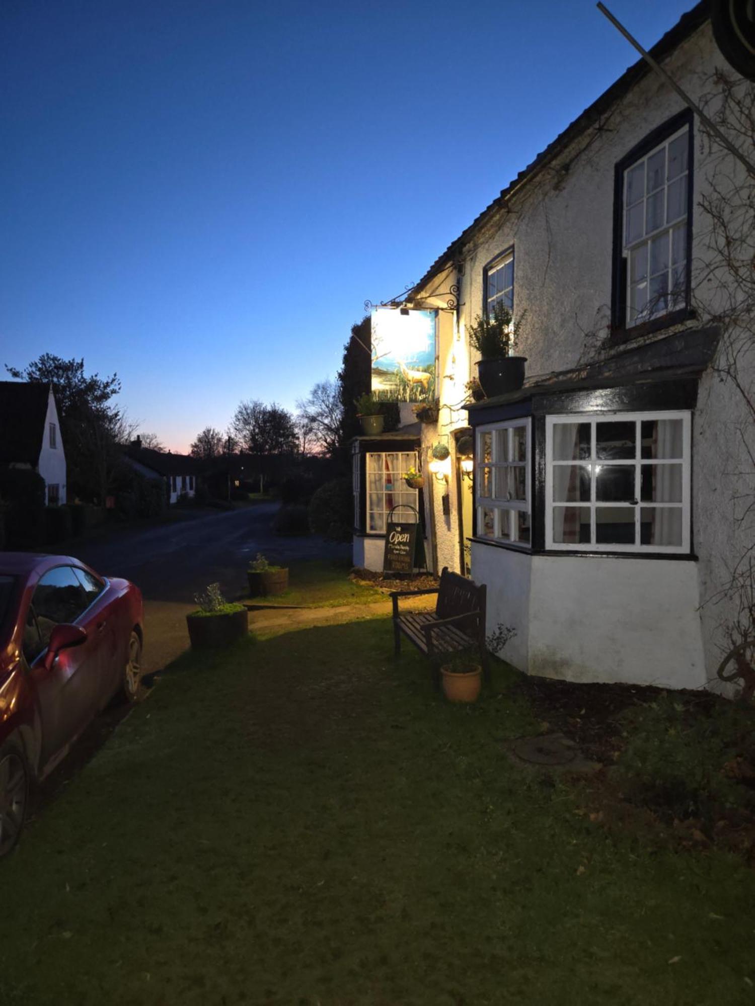 The White Hart Inn Tetford Exteriör bild
